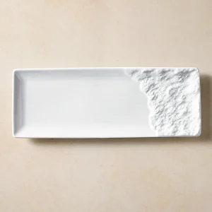 white oblong plate