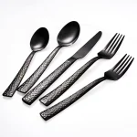 Black cutlery set