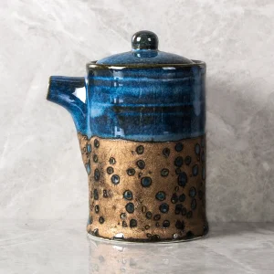 blue Sauce and vinegar pot